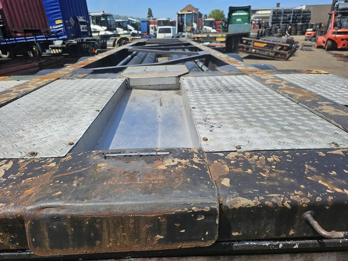 DESOT DSTO-2001-SSR-99L| adr CHASSIS 20/30 FT| 3940 KG | APK 10-12-2025 | HOLLAND CHASSIS. DAF DISC. 2000 afbeelding 23