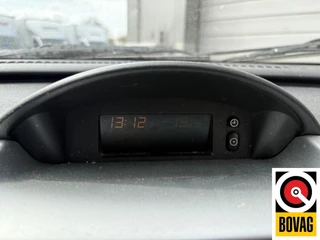 Opel Corsa 2003 - 1.4-16V Cosmo APK tot 04-2027 image 17