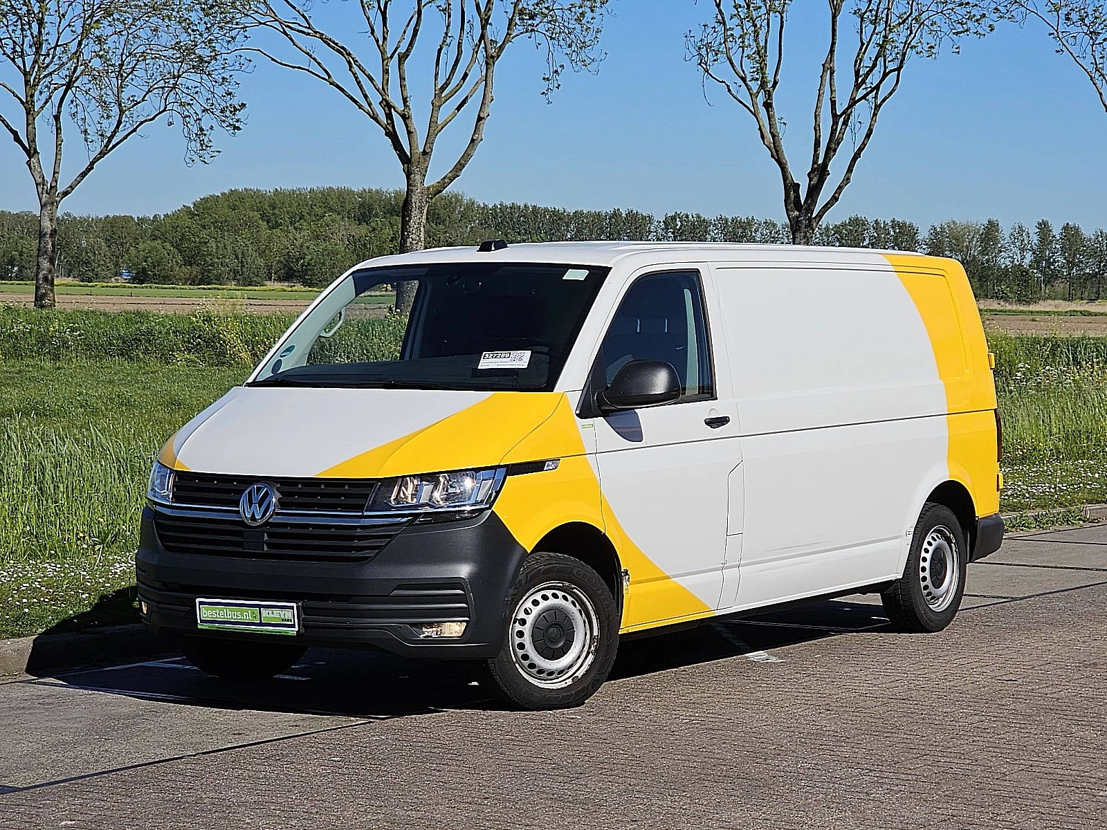 Volkswagen Transporter 2021 - 2.0 TDI zdjęcie 2