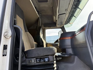 Volvo FH 2006 - 480 6x4 / I-shift / Schuifschotel image 15