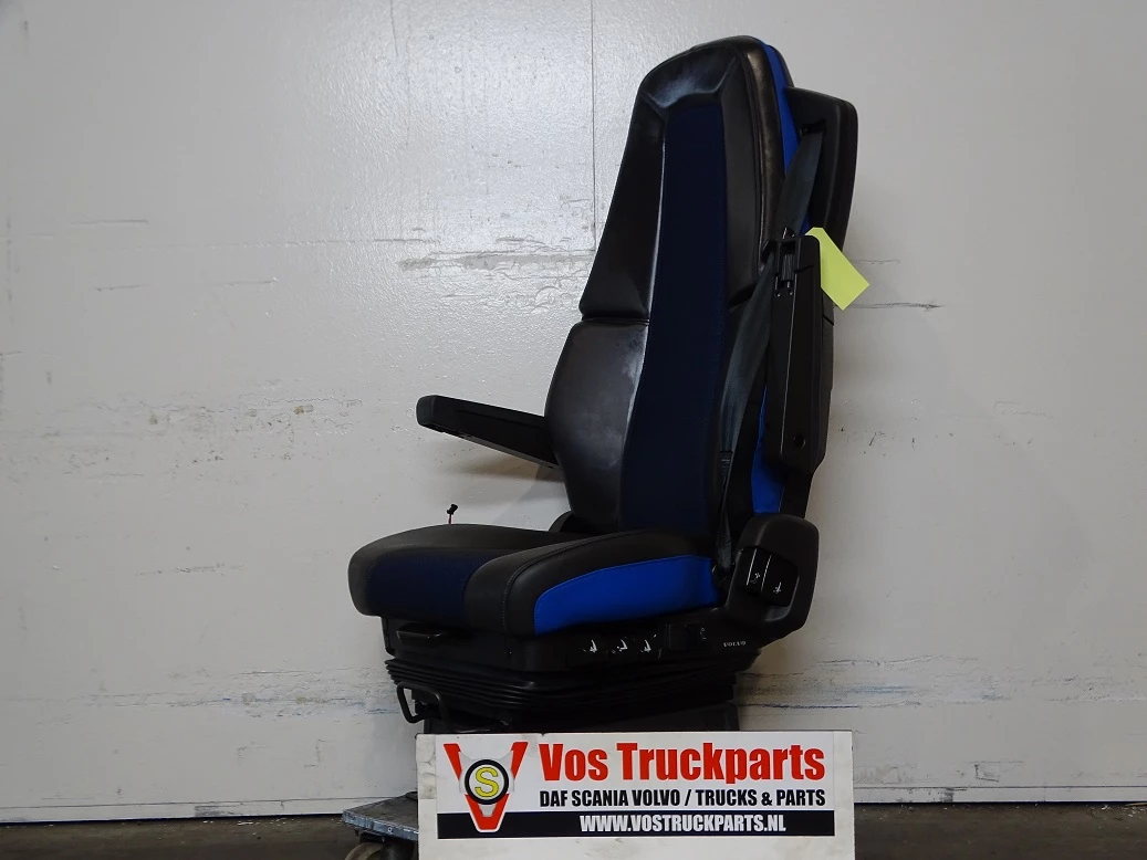 Volvo - V23766372UP immagine 1