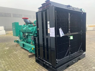 Cummins 2026 - C2250D5 - 2.250 kVA Genset - QSK60 - DPX-18536-A image 3 thumbnail