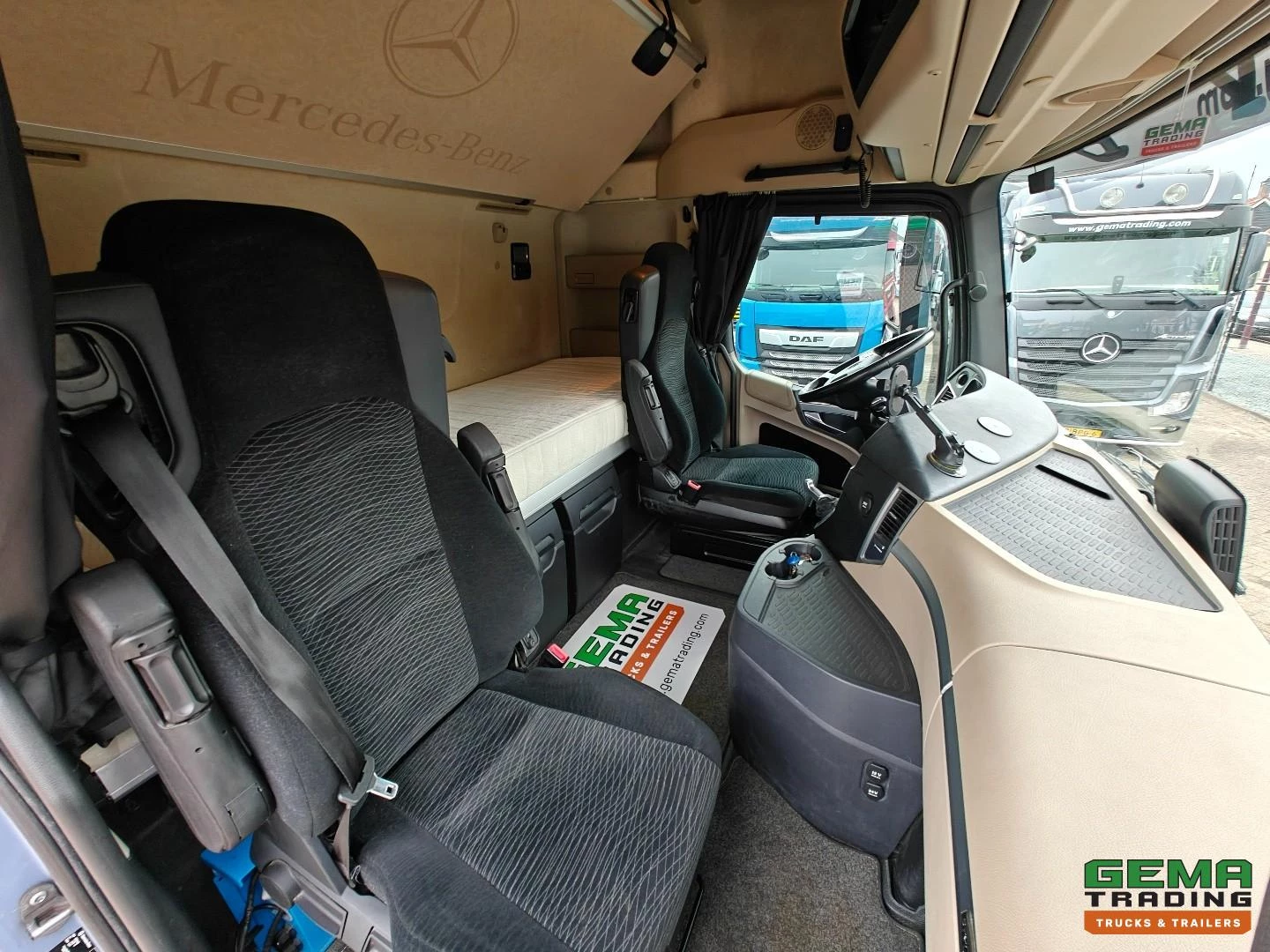 Mercedes-Benz Actros 2015 - 1845 imagem 6