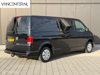 Volkswagen Transporter 2022 - 2.0 TDI 150PK L2 Carplay Airco Trekhaak afbeelding 2 miniatuur