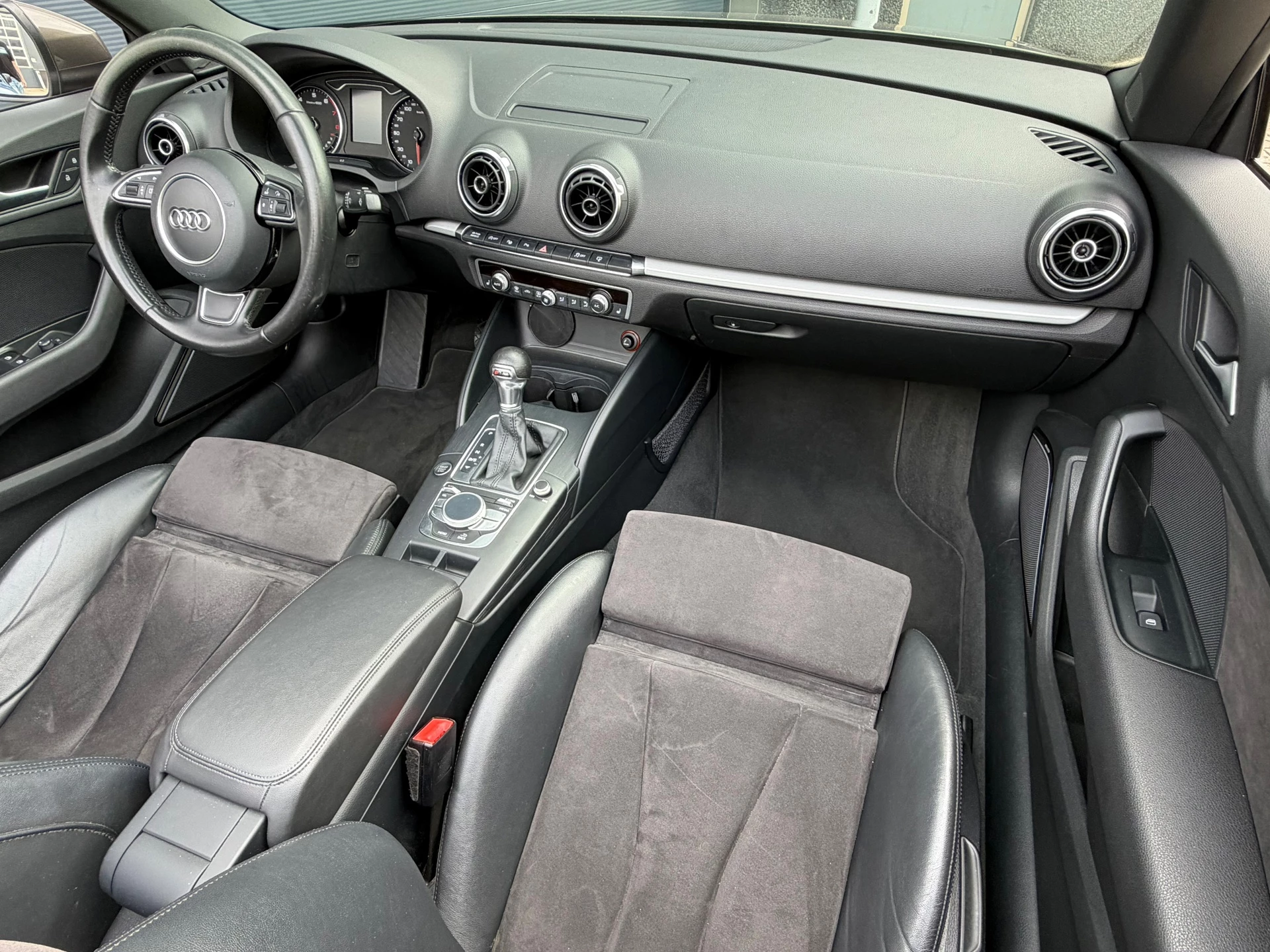 Audi A3 2015 - 1.4 TFSI Amb. Pro Line S bj.2015 Autom|Navi|Zeer mooi. afbeelding 7