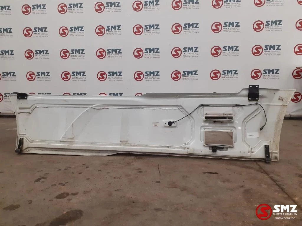 DAF 2015 - Occ side skirt links DAF obrázek 2