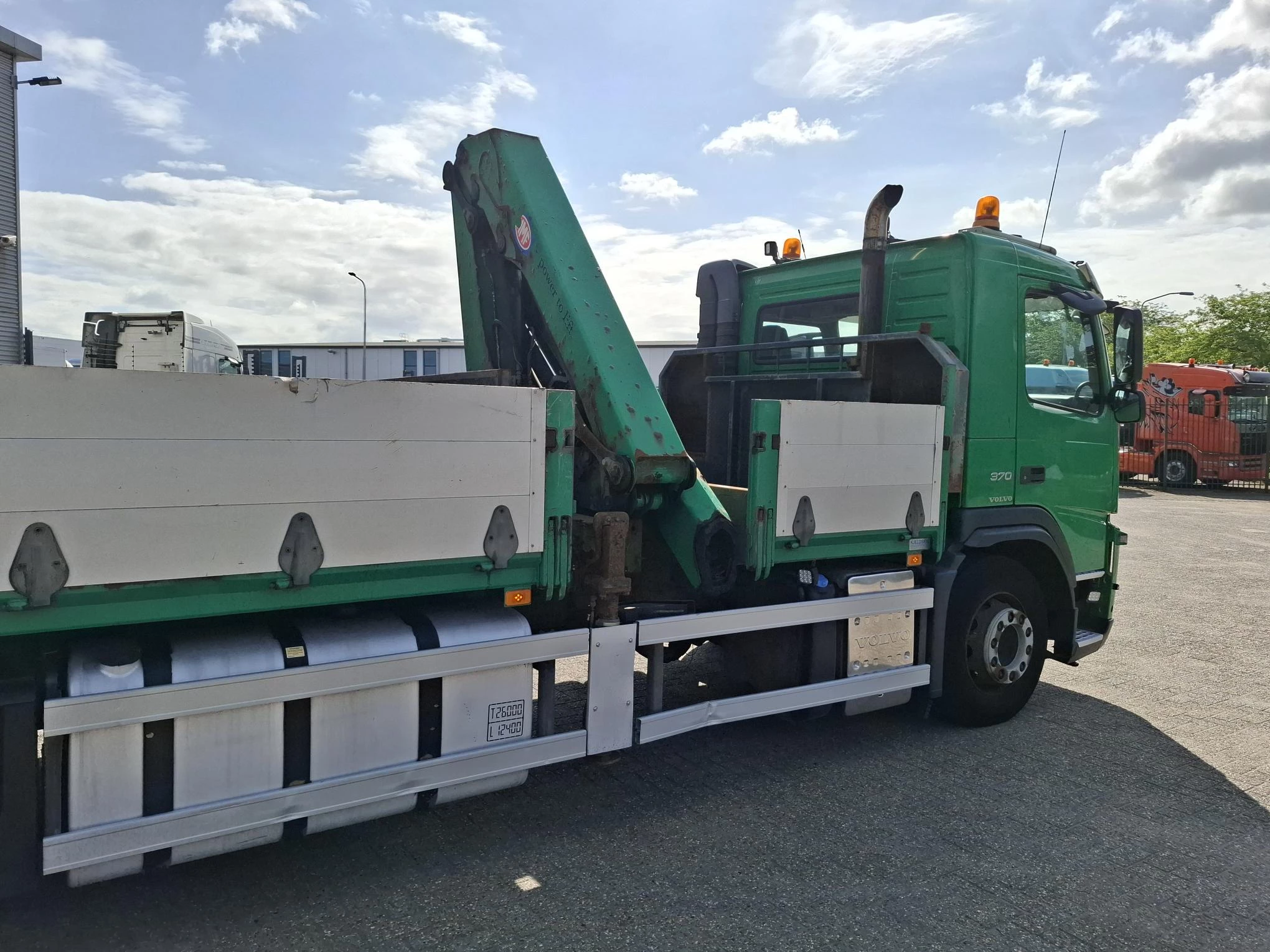Volvo FM 11.370 2012 - / HMF 1420 REMOTED CRANE / LIFT+LENKACHSE / AIRCO / FRIDGE / AUTOMATIC / EURO-5 / 2012 изображение 19