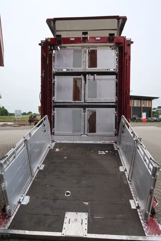 Van Hool N/A 2015 - Bekkers Type 1 92.10 m2 obrazek 27