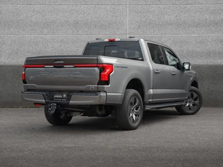 Ford F-150 2023 - Lightning Lariat Standard Range immagine 2