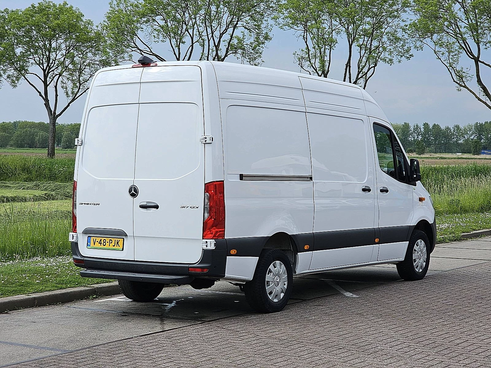 Mercedes-Benz Sprinter 2024 - 317 obrázek 3