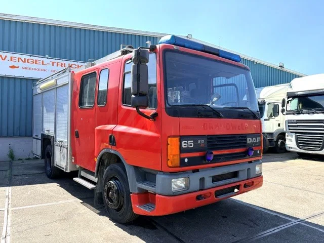 DAF 65.210 1994 - ATI CREWCAB KRONENBURG FIRE TRUCK (ONLY 26.750 KM!!! / EURO 2 / FULL STEEL SUSPENSION / MANUAL GEARBOX / ETC.) afbeelding 2