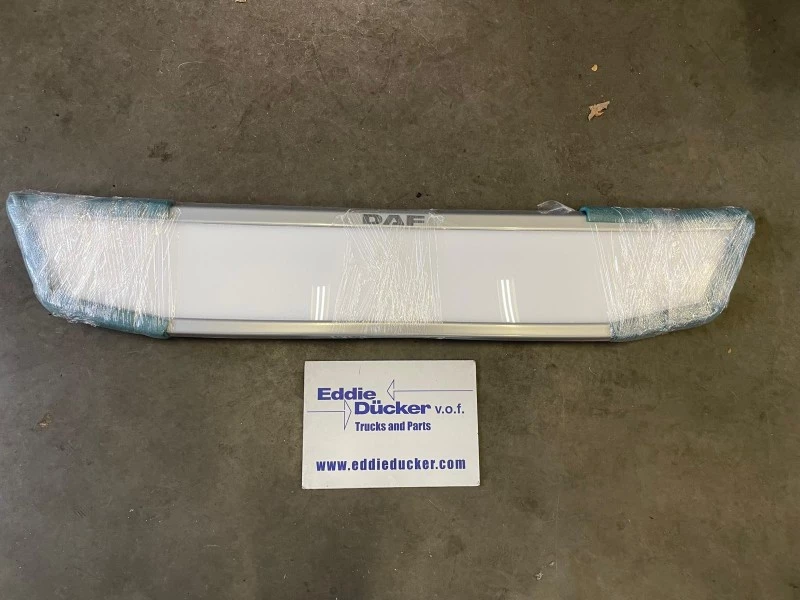 DAF - 1549607 LED PLATE XD/XF SPACE(SH) NEW afbeelding 1