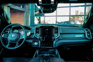 Dodge Ram 1500 2023 - 5.7 V8 Laramie night | bild 12