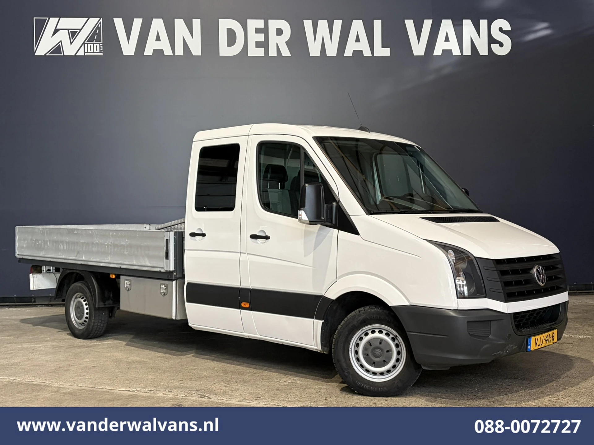 Volkswagen Crafter 2017 - 35 2.0 TDI 141pk Dubbele Cabine Euro6 Open Laadbak | Airco 3500kg trekhaak afbeelding 1