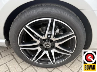 Mercedes-Benz V-Class 2021 - 300d Extra Lang DC Edition immagine 37