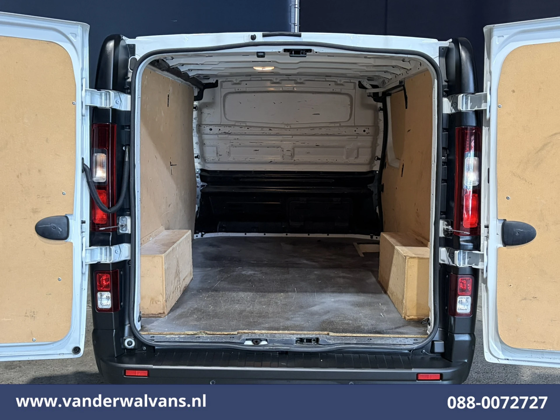 Renault Trafic 2022 - 2.0 Blue dCi 131pk L2H1 Euro6 Airco | Navigatie | Camera | LED | Apple Carplay afbeelding 14