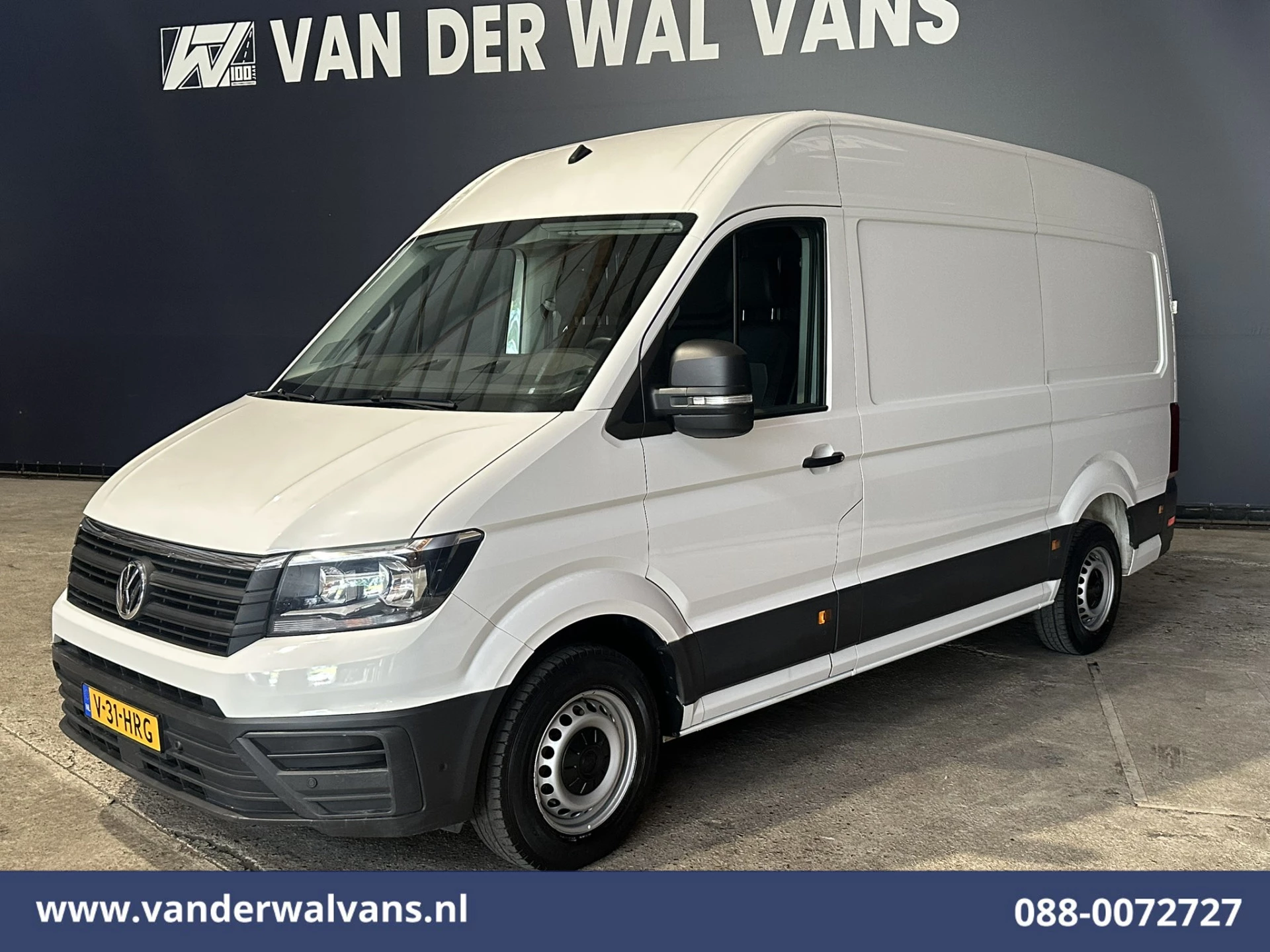 Volkswagen Crafter 2019 - 2.0 TDI 140 pk L3H3 L2H2 Euro6 Airco | Camera | Navigatie | Apple Carplay | Massagestoel image 10