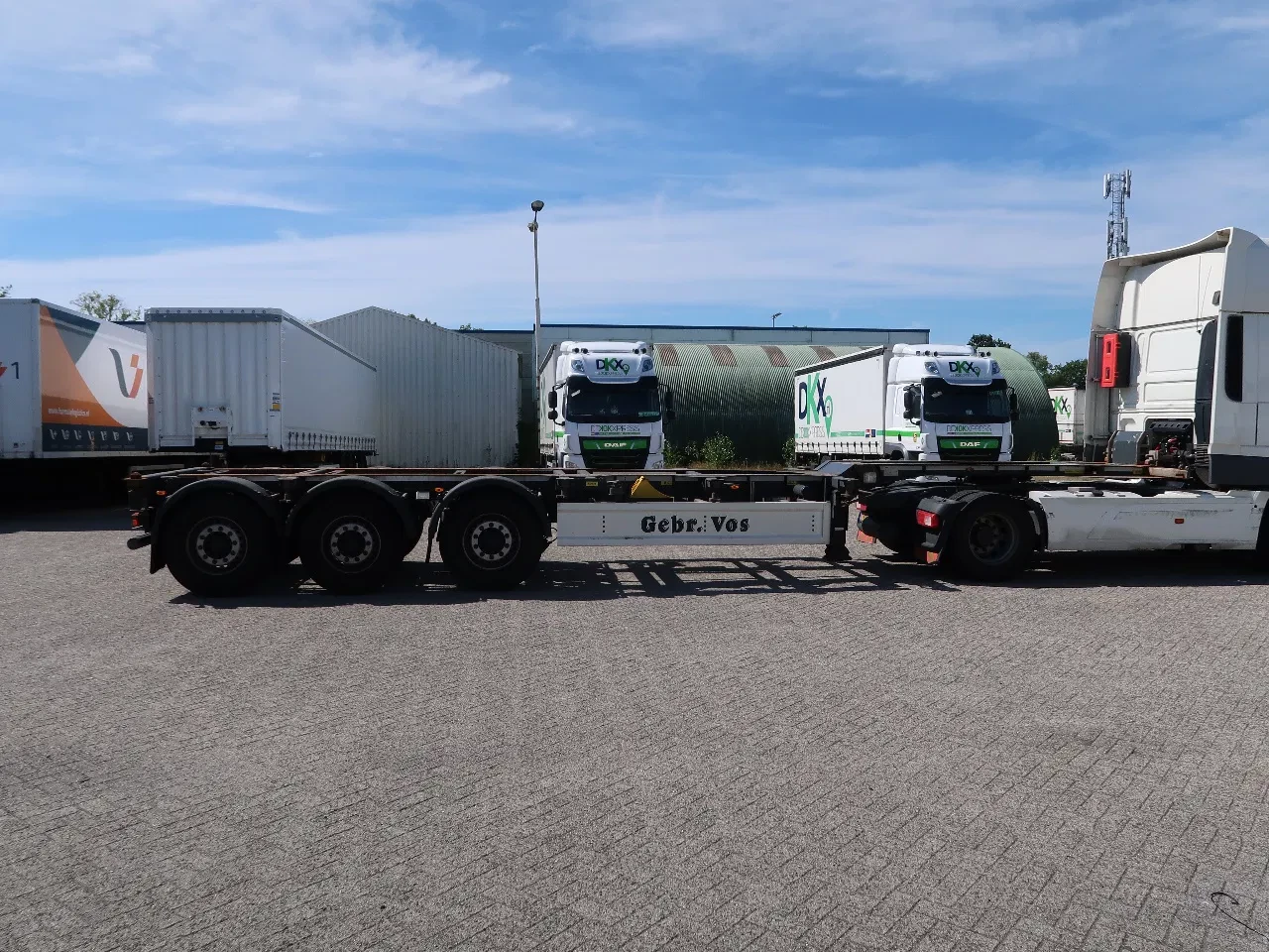 Renders 2017 - FCC, BPW 2x20/40/45 FT, TUV, NL Trailer, TOP! afbeelding 3