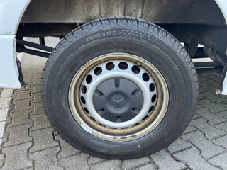 Mercedes-Benz Sprinter 2023 - 319 1.9 CDI / L4 H2 / RWD obrazek 13