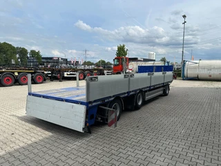 Floor N/A 2021 - zeer mooie AXD.330 3-assige aanhanger met alu zijborden, rongpotten, liftas, geschoopeerd, NL-aanhanger obrazek 6