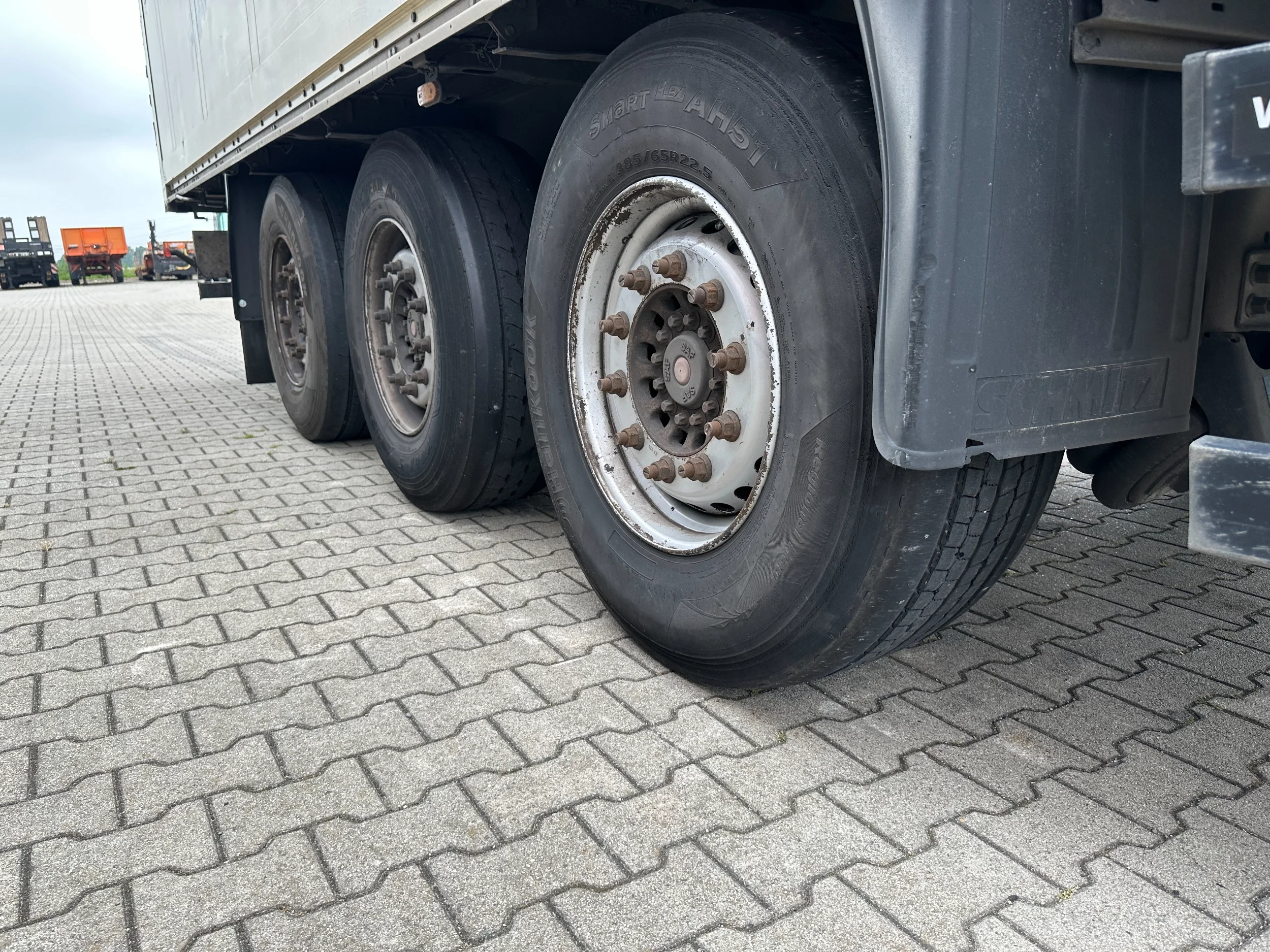 Schmitz Cargobull 2005 - SKO24 / SAF DISC / 2x LIFTAXLE / GALVANIZED / NL-TRAILER obrázek 27