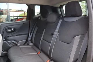 Jeep Renegade 2022 - 1.5T E-HYBRID LIMITED / NIGHT EAGLE / Trekhaak imagen 20