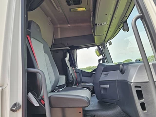 Renault N/A 2018 - T 460 image 7