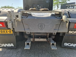 Scania R 2014 - R580 V8 / NL TRUCK / RETARDER / DOUBLE TANK / LIFT+LENKACHSE / TUV:09-09-2026 / LEATHER / XENON / FRIDGE / AUTOMATIC / EURO-6 / 2014 image 15