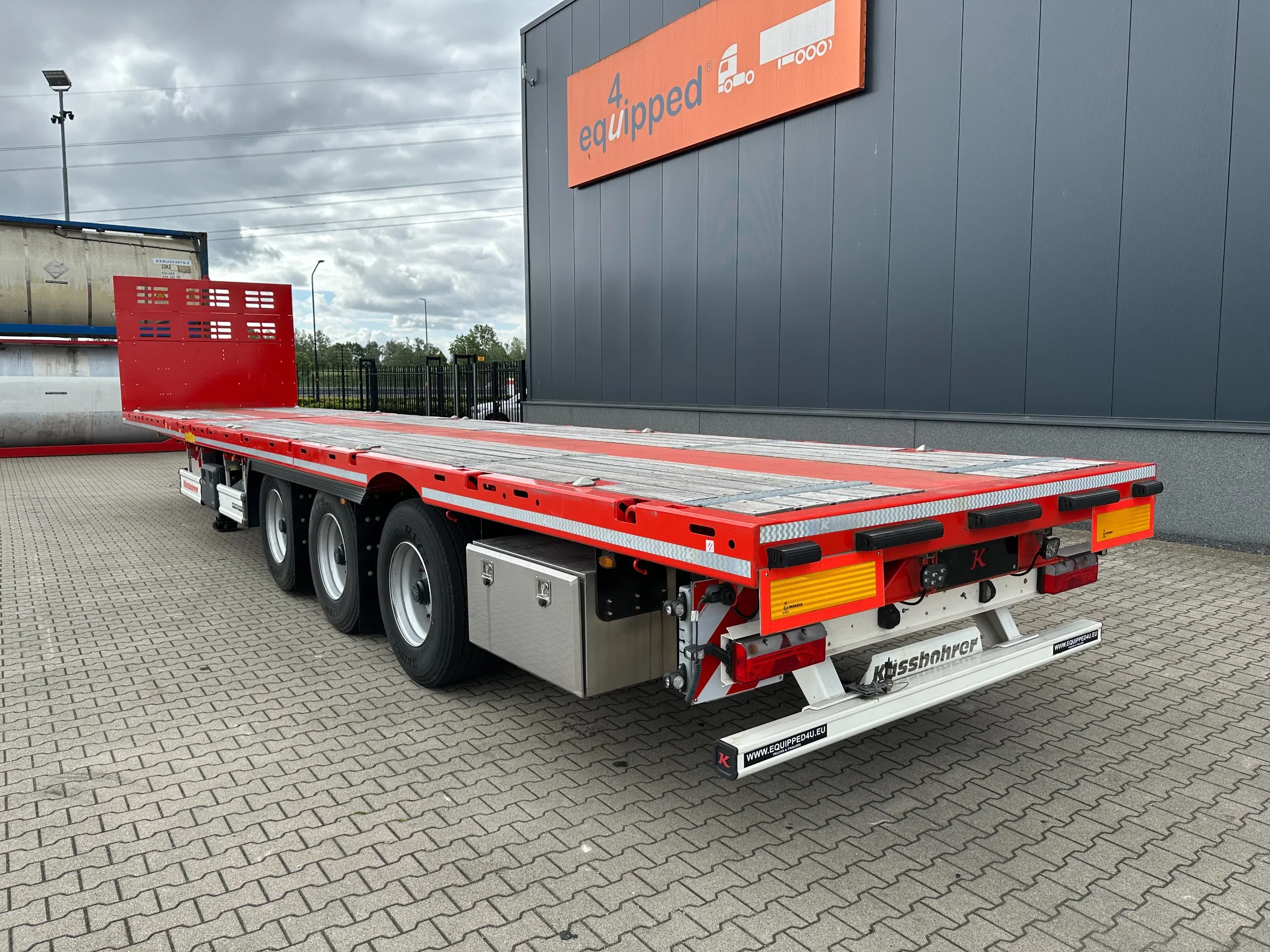 KAESSBOHRER 2026 - new and unused Heavy-Duty flatbed / 690cm extendable / steering axle / lift axle / twistlocks / timberstakes / NL-trailer / APK: 04-2027 obrázek 52