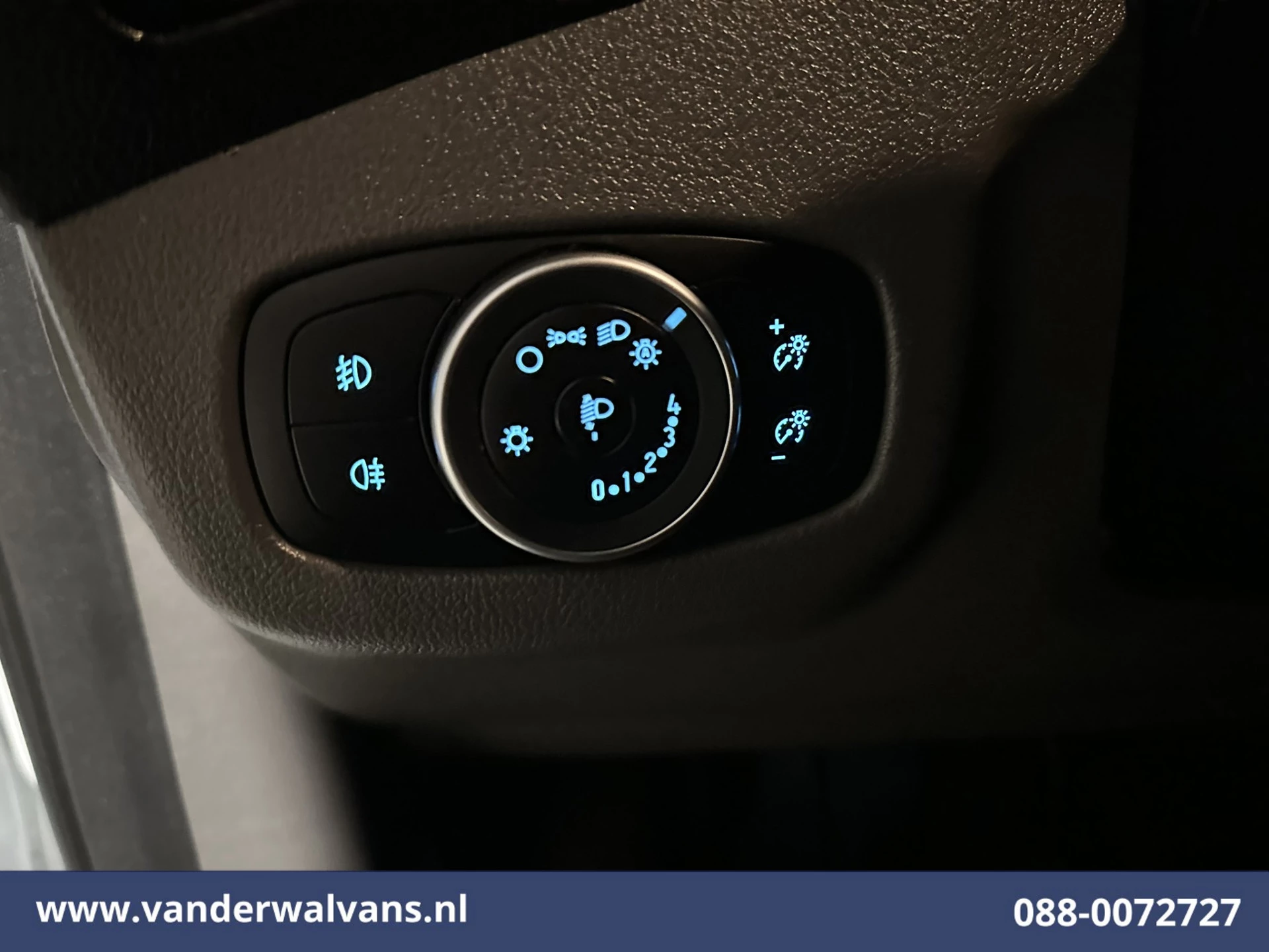 Ford Transit Connect 2021 - 1.5 EcoBlue L1H1 Euro6 Airco | Camera | LED | Stoelverwarming | Verwarmde voorruit Bild 15