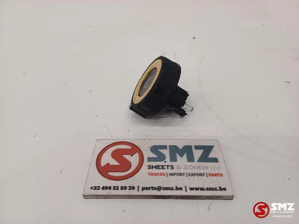 Caterpillar 2022 - Switch As push botton Caterpillar immagine 2