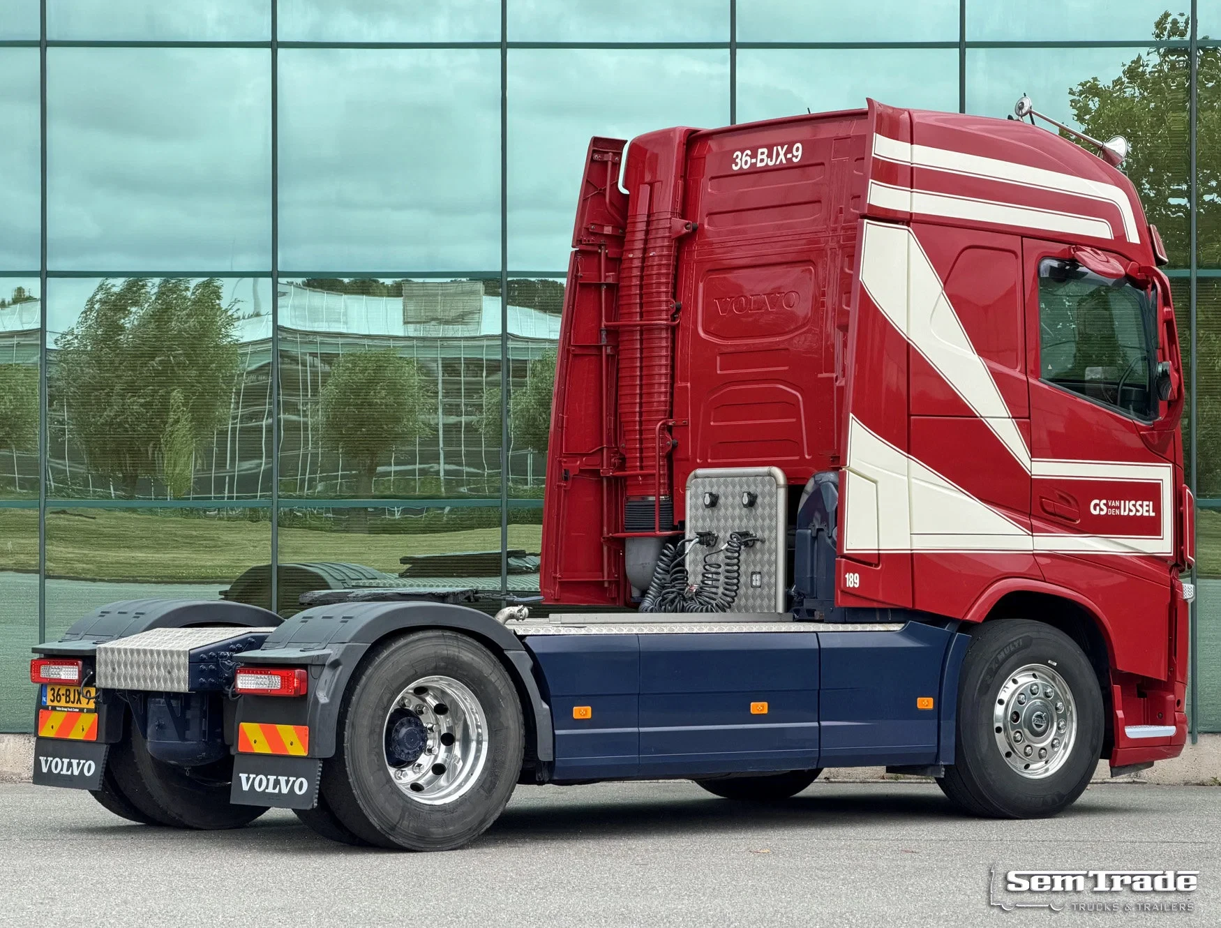 Volvo FH 2017 - 13.500 I-PARK COOL FULL ADR (ALL CLASSES) SUPER CONDITION HOLLAND-TRUCK afbeelding 4