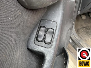 Opel Corsa 2003 - 1.4-16V Cosmo APK tot 04-2027 image 11