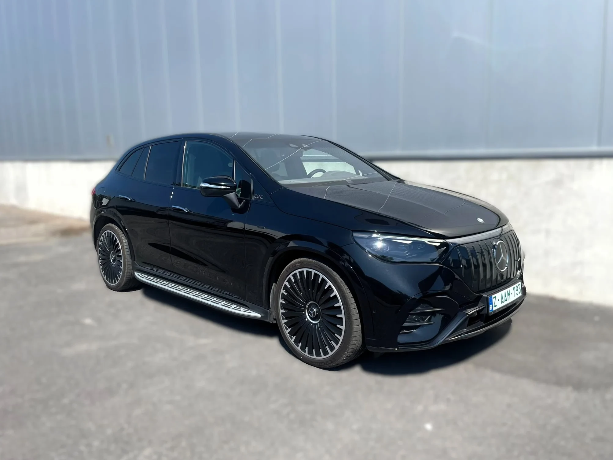Mercedes-Benz E-Klasse 2024 - EQE 43 AMG*4Matic*Distronic+*Head-up*Panoschuifdak*Airmatic*360°cam*Sound system*Meesturend achteras afbeelding 1