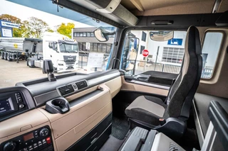 MAN TGX 2017 - 18.420 XL BLS-INTARDER+HYDR. bild 9
