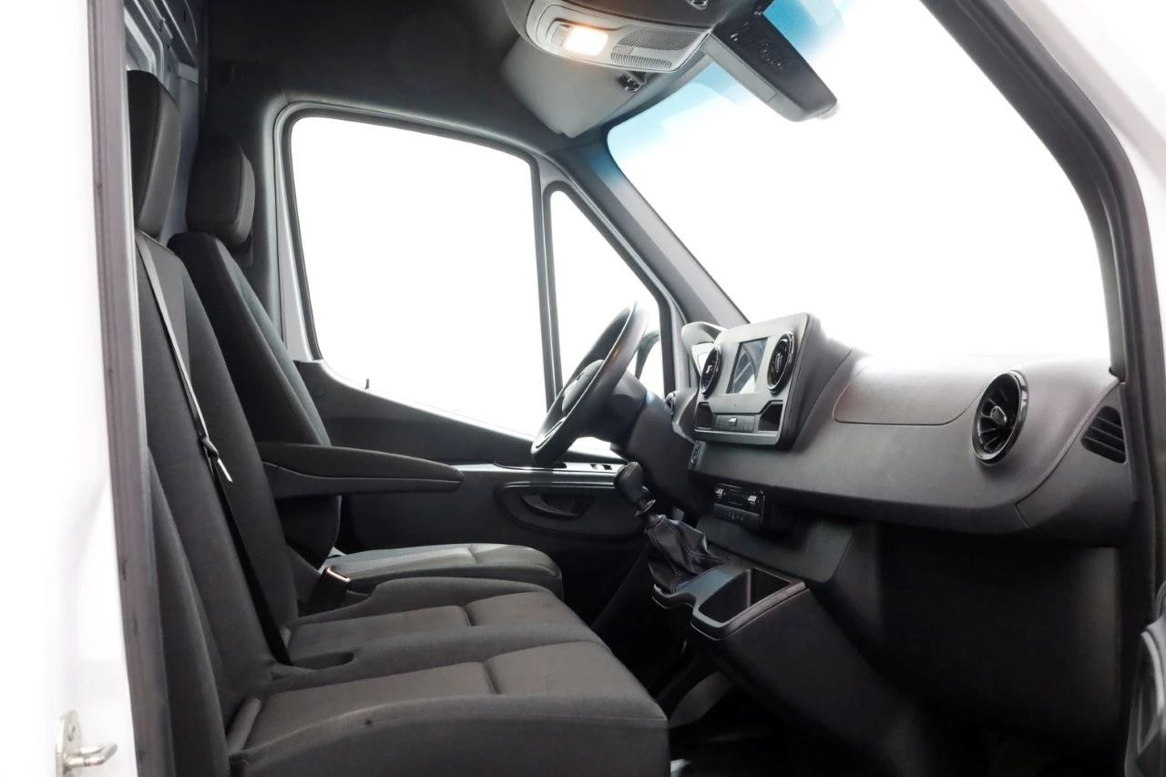 Mercedes-Benz Sprinter 2023 - 311 CDI 115pk L2H2 Airco/CarPlay 10-2023 obrázek 3