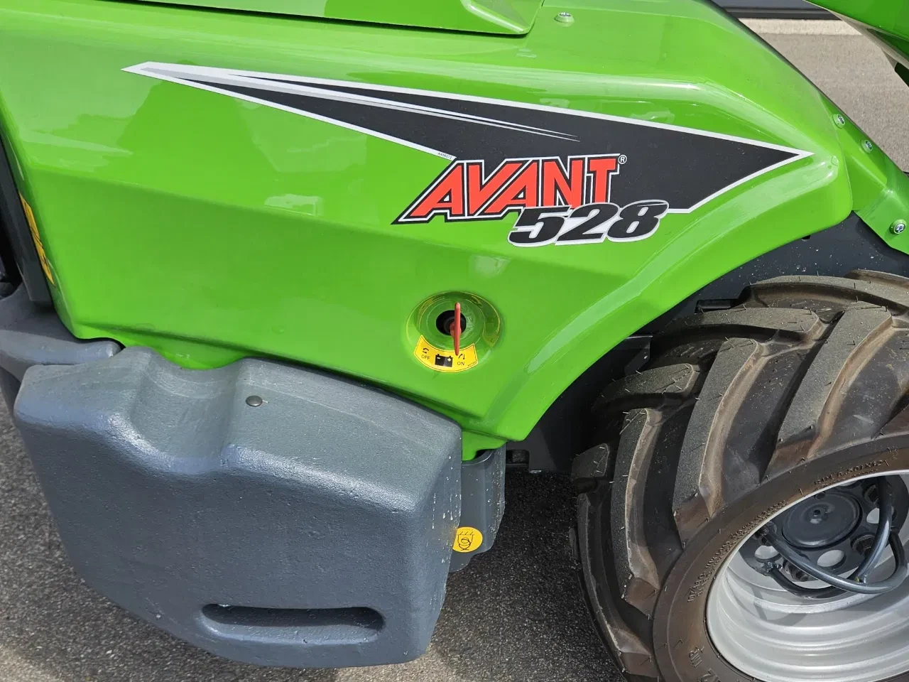 Avant 2025 - 528 Rental mini-shovel afbeelding 14
