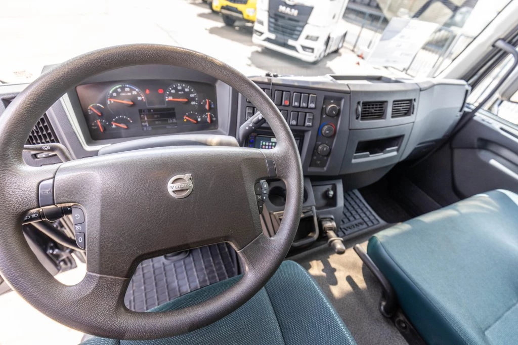 Volvo 2021 - FL 290 - 21.000 KM zdjęcie 22