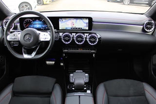 Mercedes-Benz CLA 2022 - Shooting Brake 250e AUT8 AMG Limited NIGHT PAKKET PANORAMADAK CARPLAY SFEER KEY-LESS GO immagine 2