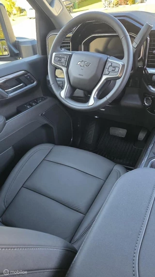 Chevrolet 6.6 V8 Duramax 2026 - Trail Boss image 34