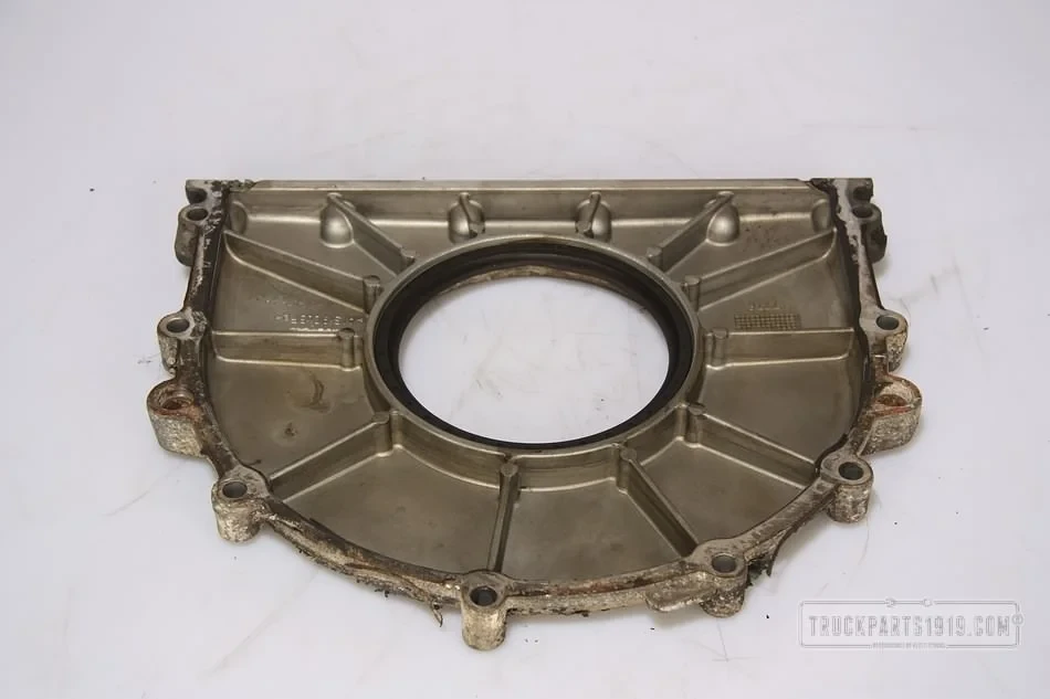 Scania - Engines & Parts Voorste afdekking Scania afbeelding 1