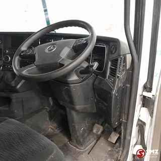Mercedes-Benz N/A 2016 - Occ cabine RHD Mercedes obrazek 13