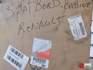 Renault N/A - Occ Spatbord links Renualt Kerax immagine 2