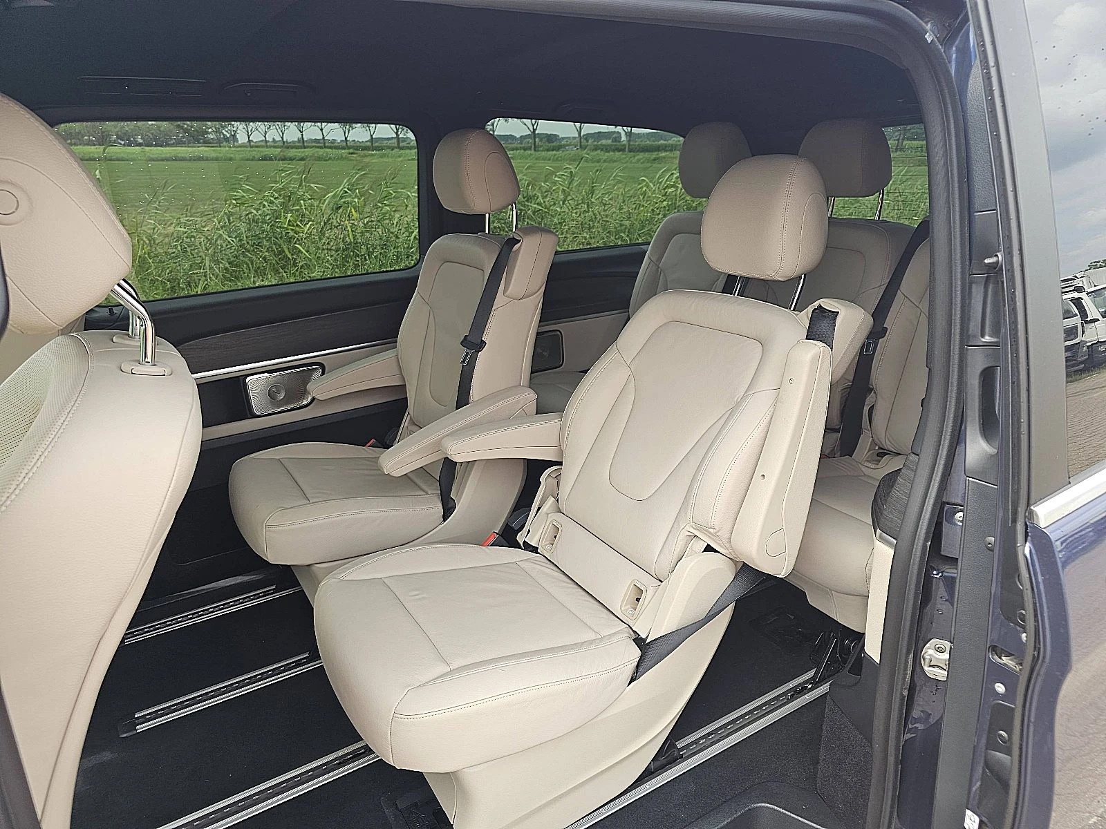 Mercedes-Benz EQV 2024 - 300 afbeelding 13