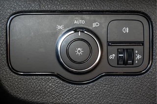 Mercedes-Benz Sprinter 2021 - 316 CDI | 163 PK | Bakwagen met laadklep | NL auto | Camera | Cruise | Mbux | Climatronic afbeelding 20