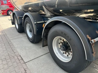 Magyar N/A 2011 - Inox Food Tank / 36.450 Lit / Steering Axle obrazek 7