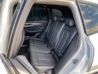 BMW X3 2023 - xDrive30e 292PK High Executive M-Sport image 16