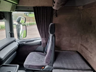 Scania R 2001 - R164-580 V8 4x2 - PTO/Hydraulic - Original 447.506 KM - Night clima - Retarder - Low KM - PTO image 26