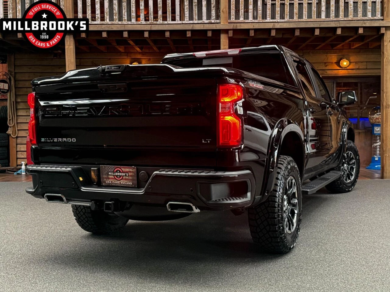 Chevrolet Silverado 2024 - Z71 Trailboss image 11