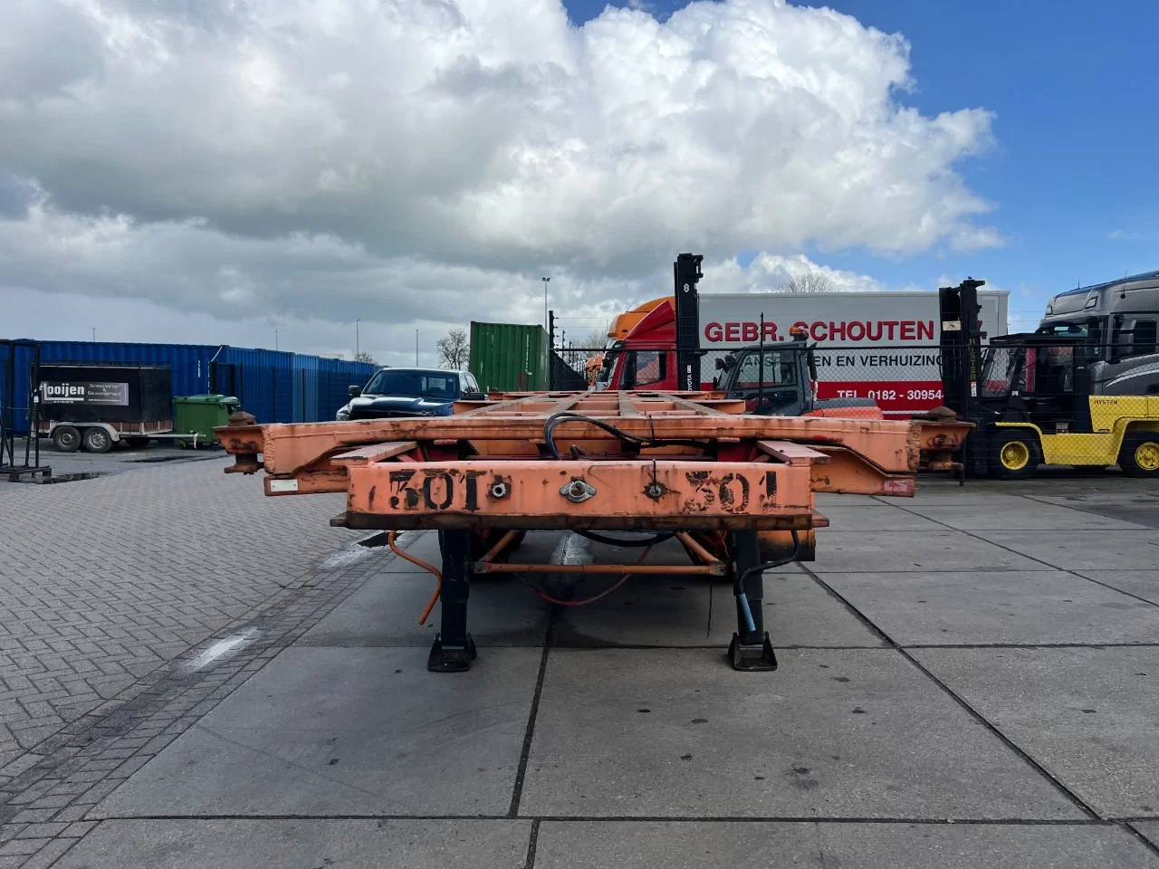 Fruehauf - Tipper Chassis / 20 FT / Steel Suspension obrázek 5
